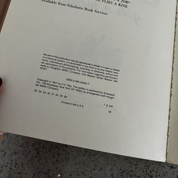 Lot Of 8 Vintage curious George Books Paperback Monkey Kids Gift Collectible - Picture 5 of 5